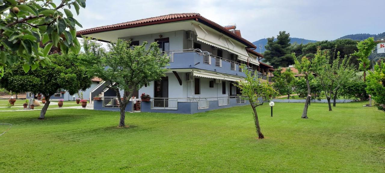 Maria - Pavlos Studios And Apartments Vourvourou Exteriör bild